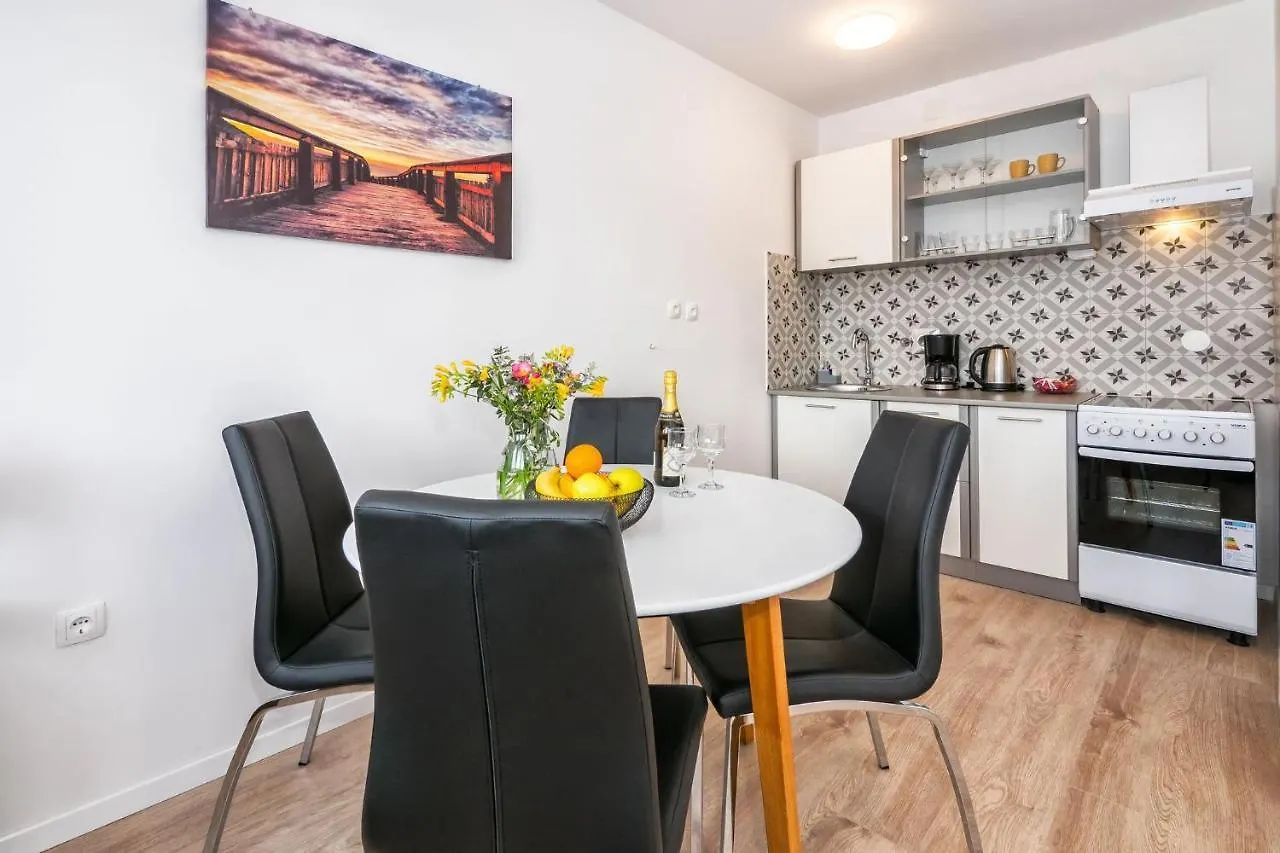 Mare Apartment Split